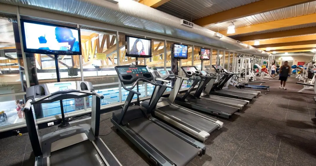 Fitness Centre, fully equipped gym with cardiovascular equipment