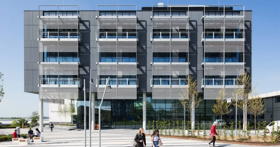 Business School offers executive and professional development courses tailored for working professionals