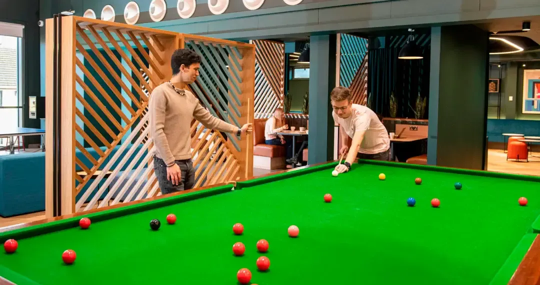 Common Area provided a peaceful and relaxation space for student with pool table