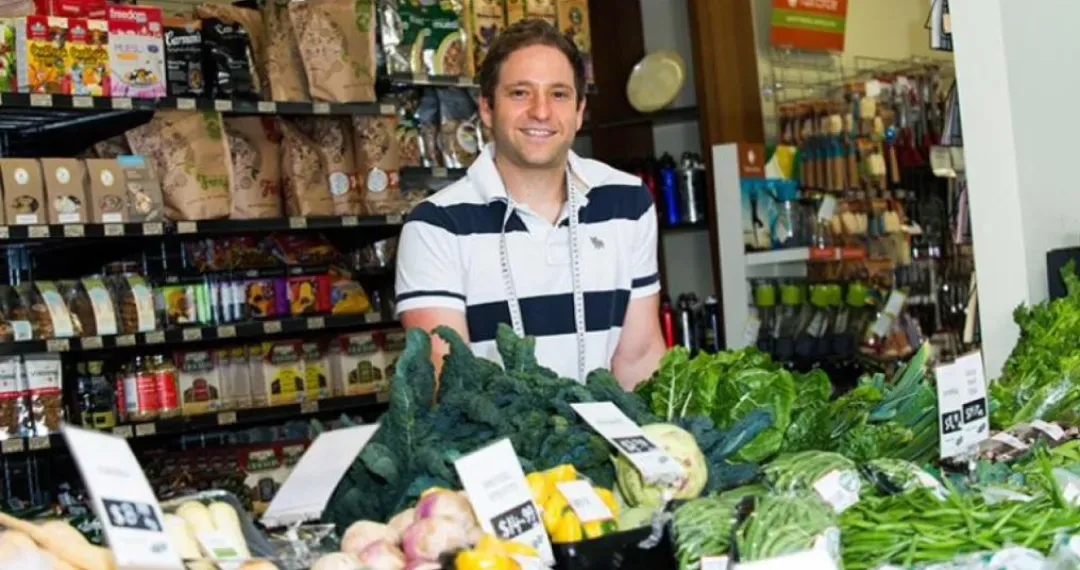 Cooking, Healthy Eating, & Wellbeing Program build their knowledge, skills & confidence in making healthy food choices