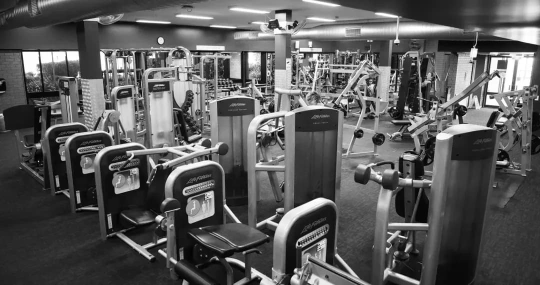 Fitness Centre is open 24/7, free weights and lifting platform, cardio room and spin room provided