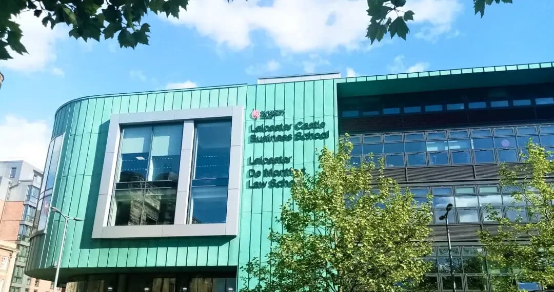 Hugh Aston Building is equipped with a wide range of facilities tailored for students in business, law, and social sciences