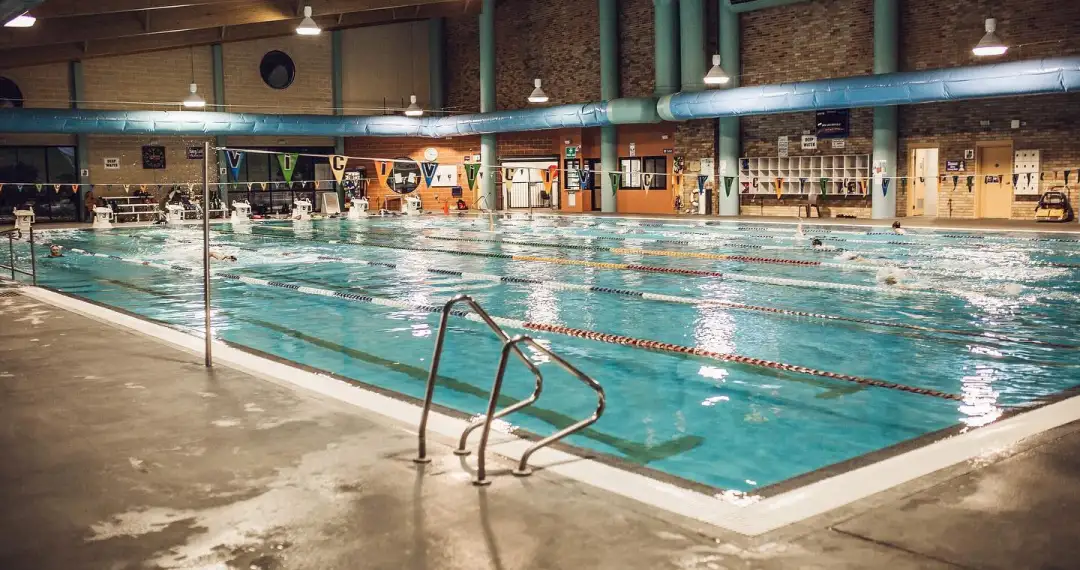 The pool was designed to incorporate the best environmental sustainability practices, 33 metres long by 1.8 metres deep