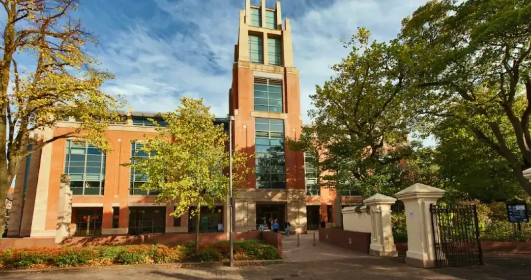 McClay Library is main library named after Sir Allen McClay holds an extensive range of books and journals