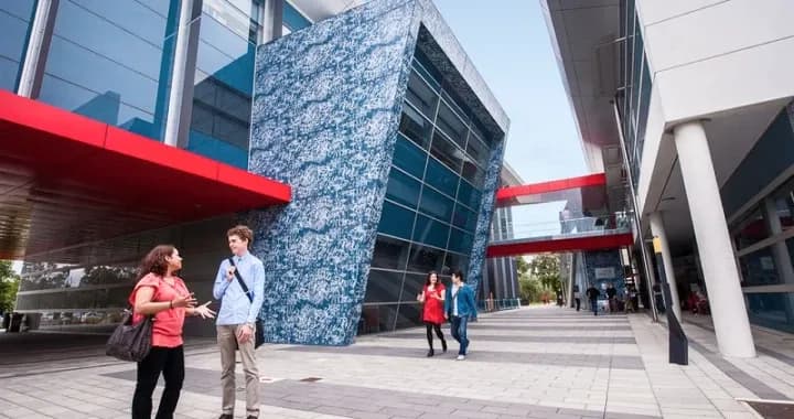 Mount Lawley, equipped with extensive teaching resources, first-rate IT and performing arts facilities