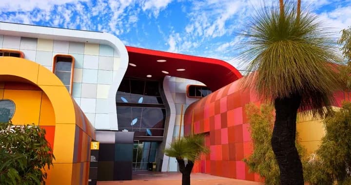 Kurongkurl Katitjin's building is a purpose-built premise located on the Mount Lawley Campus