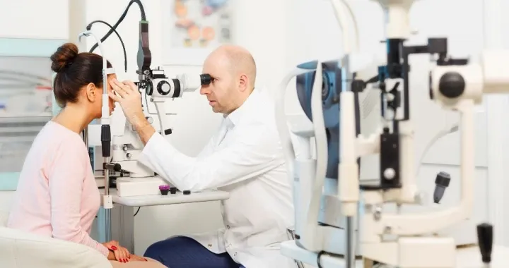 Optometry Lab, diagnose and manage eye diseases and vision disorders and build the foundations