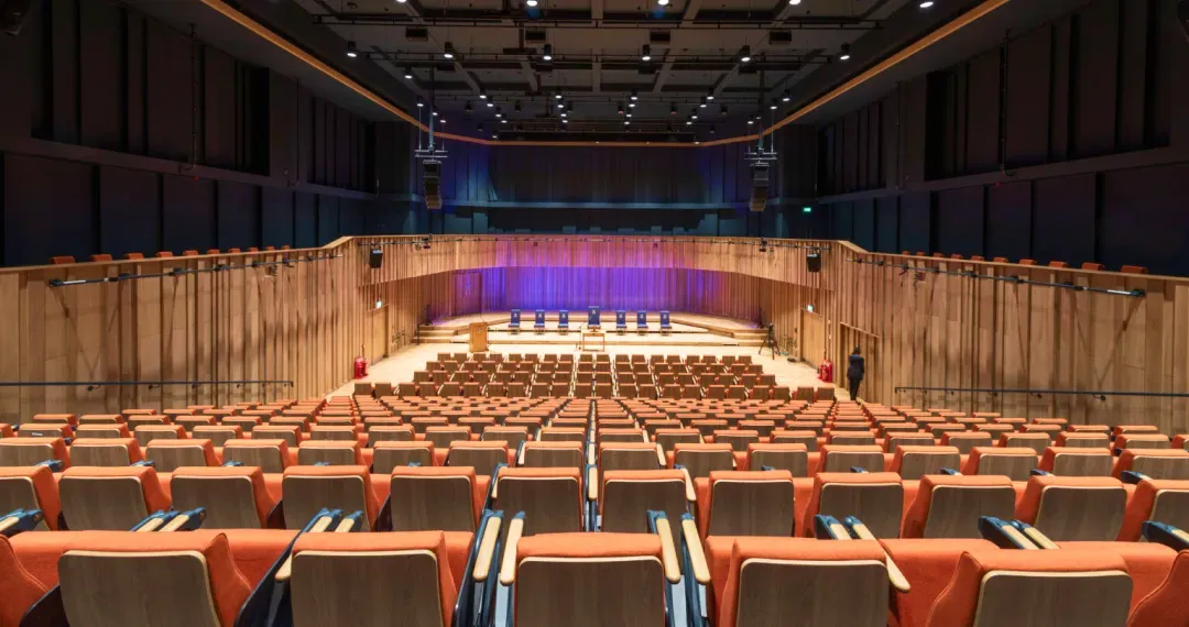 Paul Brett Lecture Theatre accommodate for used for a variety of academic lectures, seminars, and events