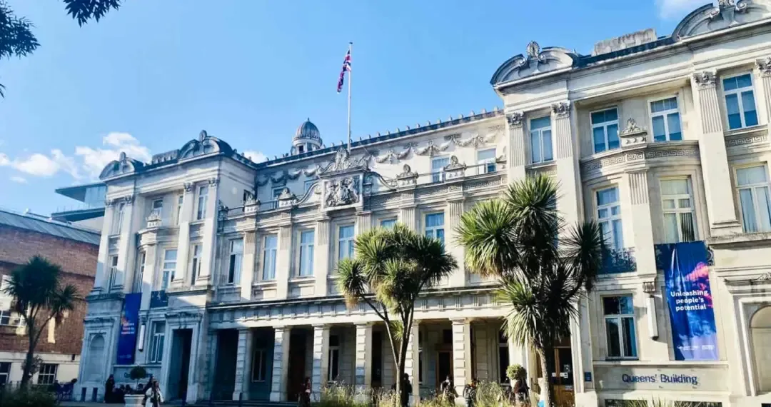 Queen Mary University of London 1785, is a prestigious research-intensive to high-quality research and teaching