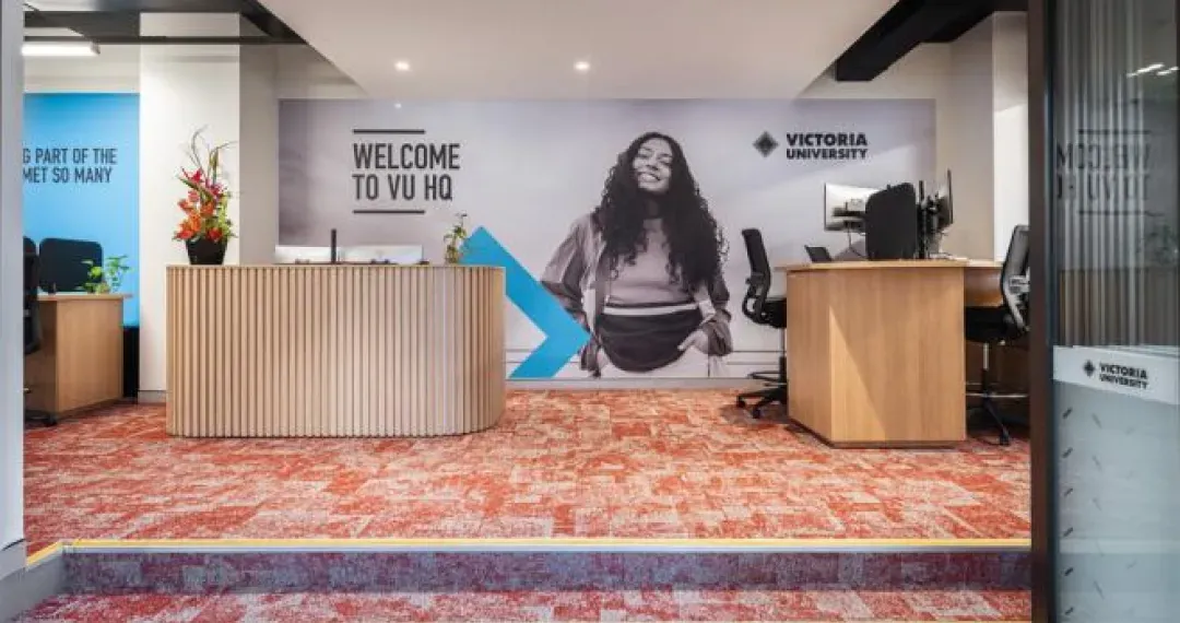 Reception offer, academic and administrative as well as speak for advise