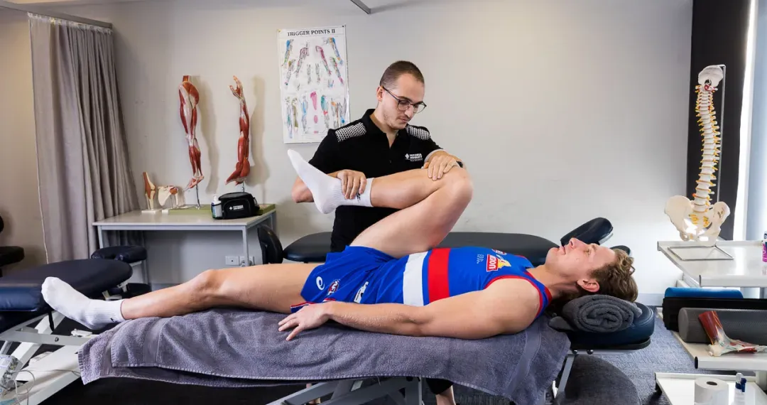 Remedial Massage, feeling better, using a range of hands-on techniques across Swedish relaxation