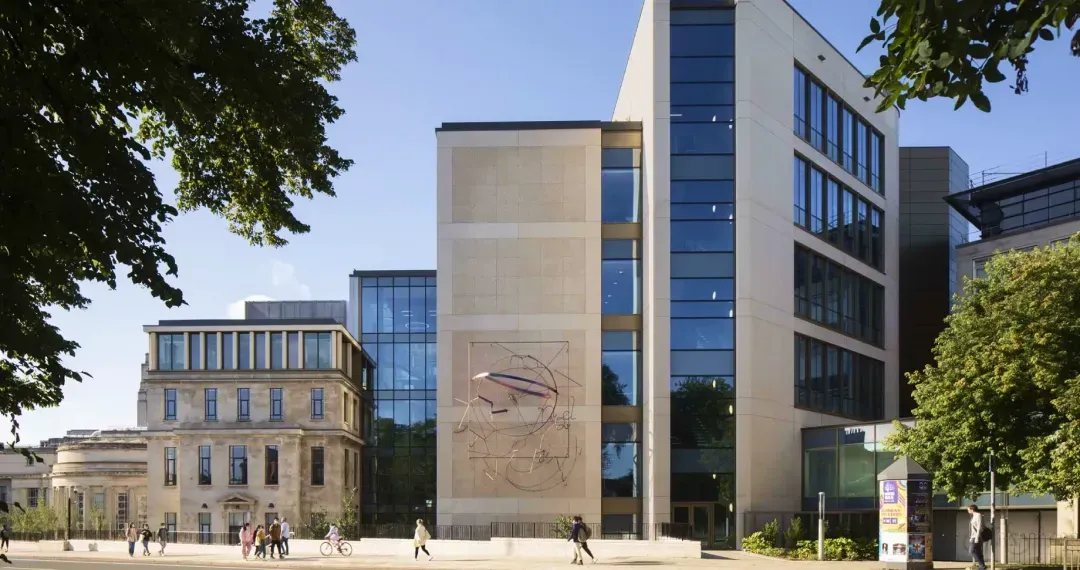 The Sir William Henry Bragg Building is a modern research areas of engineering, physics, materials science, and computing