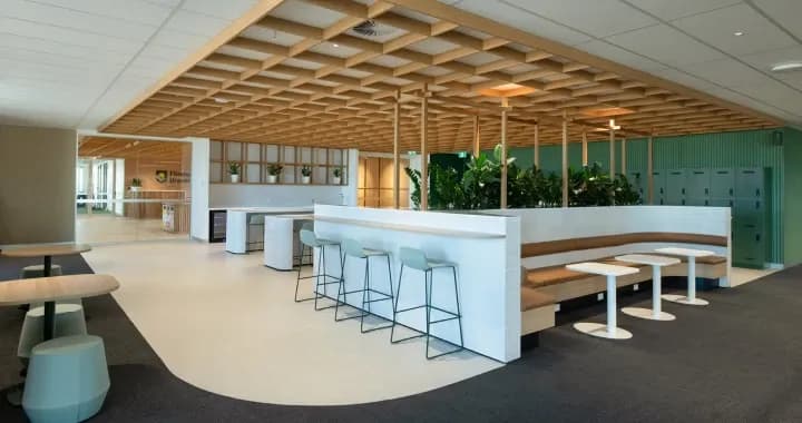 If you're looking for somewhere to heat up your lunch, student kitchens are available throughout the City Campus for you to use