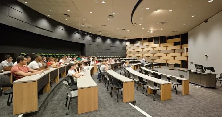TUDLab Lecture Theatre, space people enter into and access either the teaching spaces or the workplace