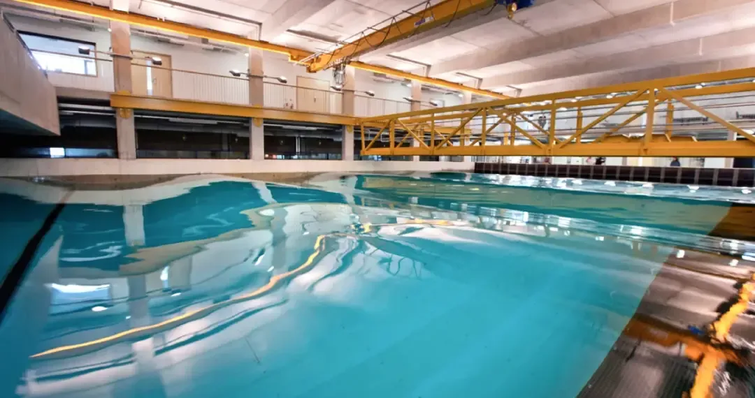 (COaST) laboratory isstate-of-the-art wave tanks and marine simulators dedicated to marine research