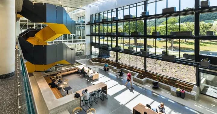 JCU Ideas Lab, providing students, researchers and the community with pathways to develop as innovators and entrepreneurs