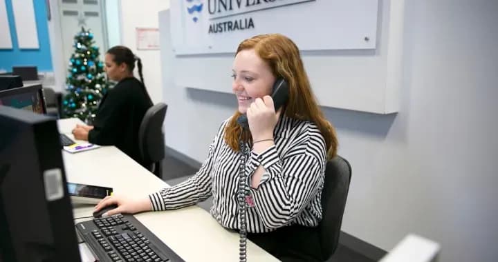 Learning Advisors are available to give you the support, advice and assistance