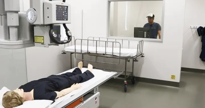 X-Ray Lab, develop skills using simulation software, taking x-rays of model body parts