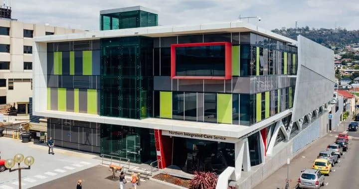 Launceston Clinical School provides training for medical students undertaking their fourth and fifth years