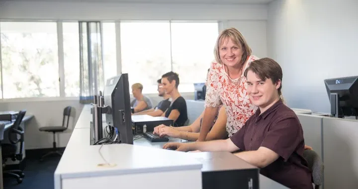 CQU Bundaberg Computer Lab Lecture