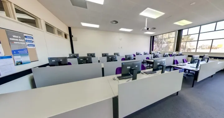 Information regarding how students can find a computer on campus which best suits their needs