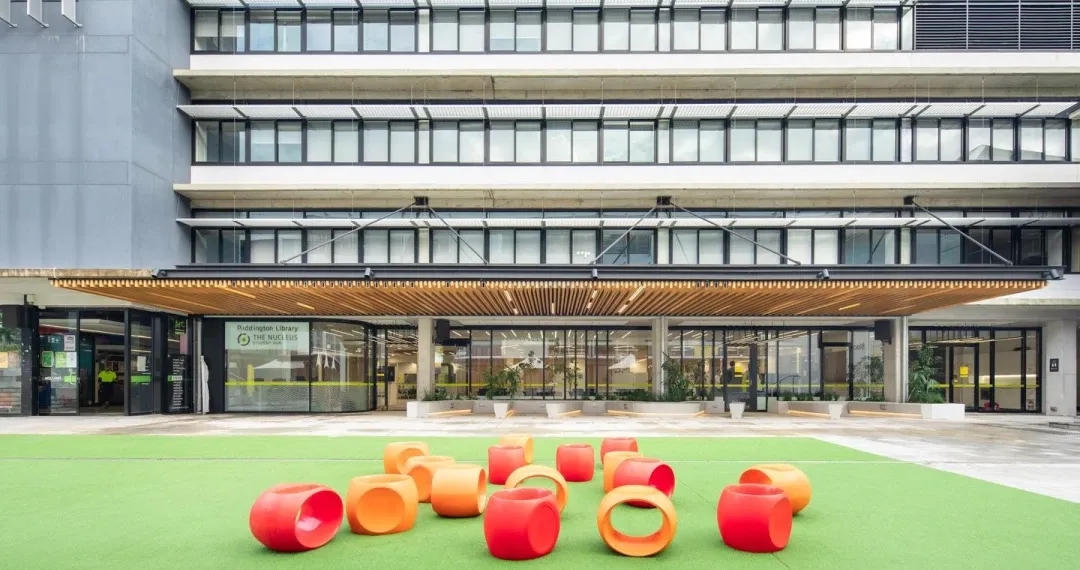 Main courtyard, looking toward Block D
