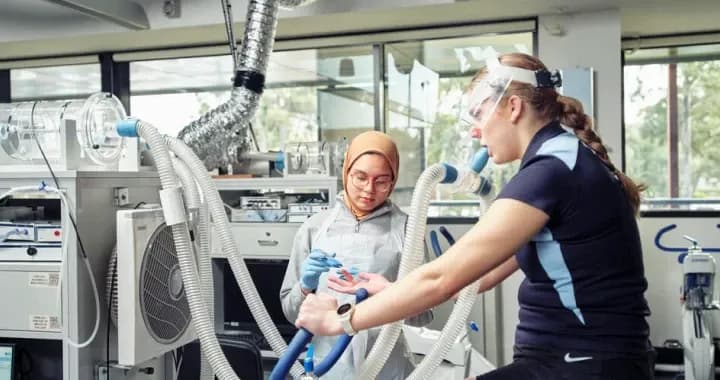 Distinguish yourself in the world of exercise and sport science and graduate with valuable research experience