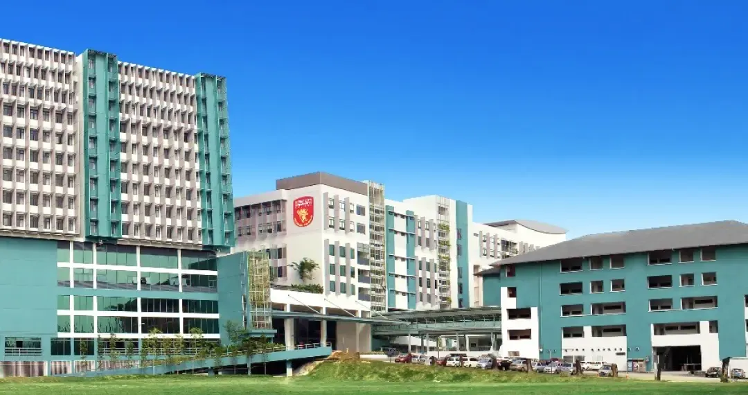 First City University College established in 1990 purpose‑built 13‑acre campus with recreational facilities