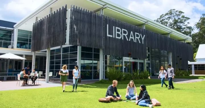 The Gosford Hospital Library is located in the Central Coast Clinical School and Research Institute (CCCSRI)