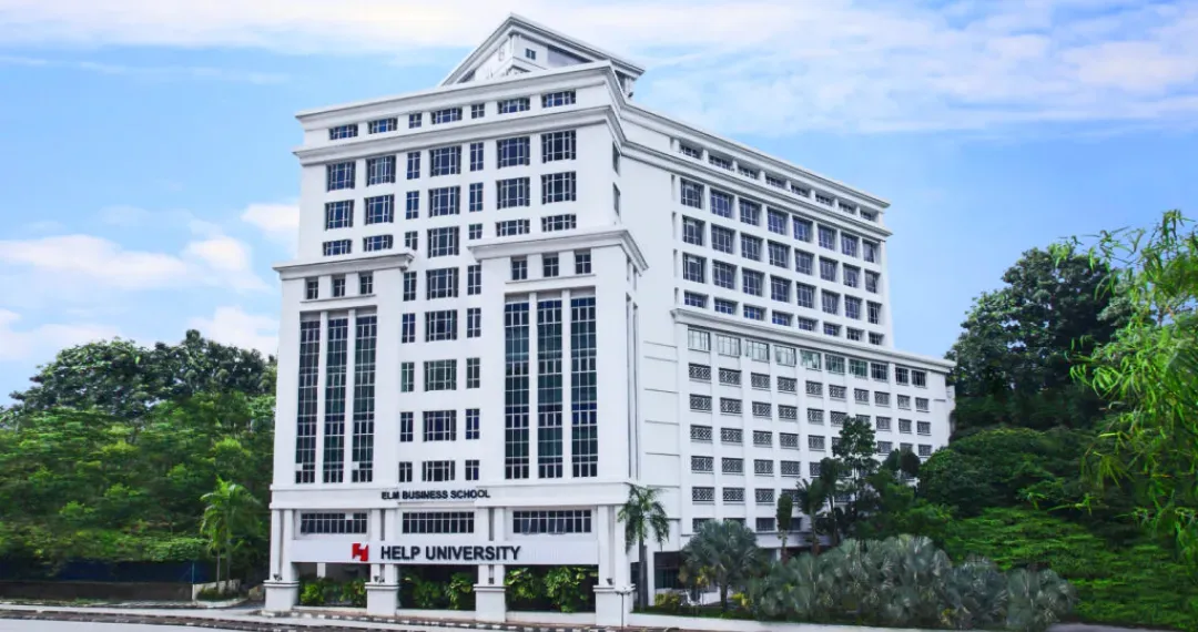 Damansara Height campus well-connected part of Kuala Lumpur, close to Bangsar with lots of cafes, shops and facilities nearby