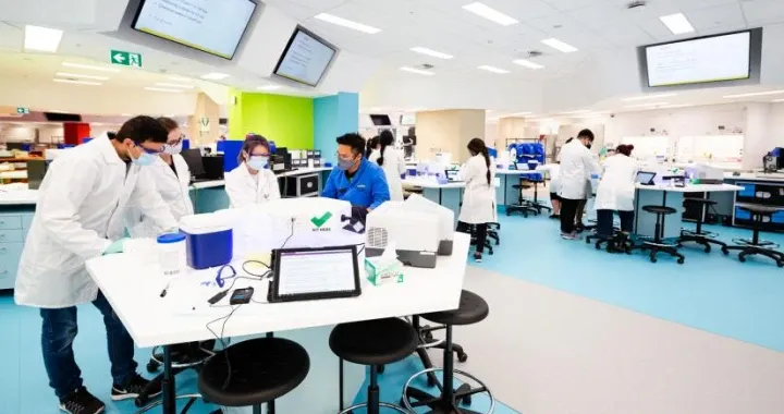 The Hive Superlab - collaborative teaching lab, UTS Central