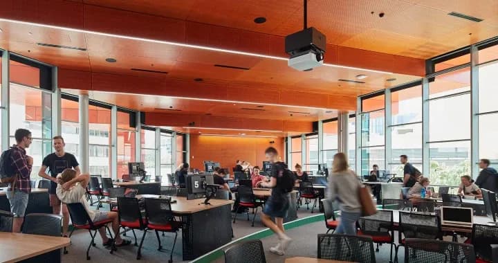 Provides a huge range of IT facilities, including desktop and laptop computers running the latest, most up-to-date software