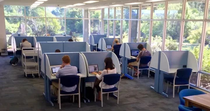 Library Shoalhaven, private and silent enviroment