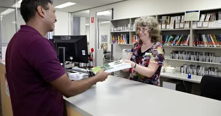CQU Melbourne Library