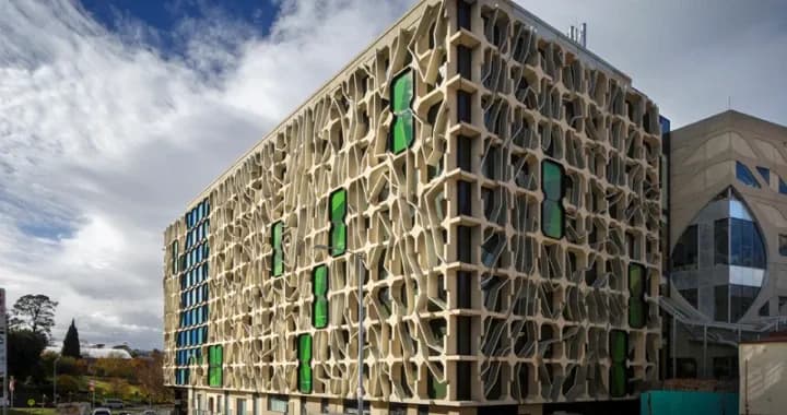 Research facilities for our Menzies Research Institute, our School of Medicine and the Royal Hobart Hospital