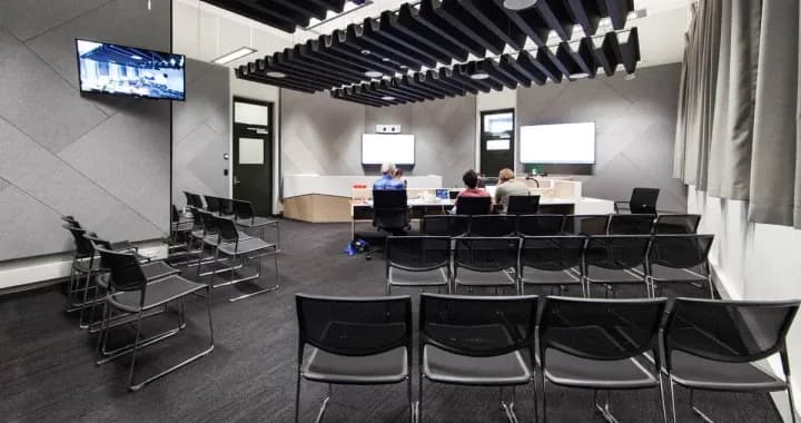 Moot Court facilities presented particular challenges, as the building was acoustically unsuitable for a contemporary teaching environment