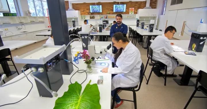 Plant Industries Lab