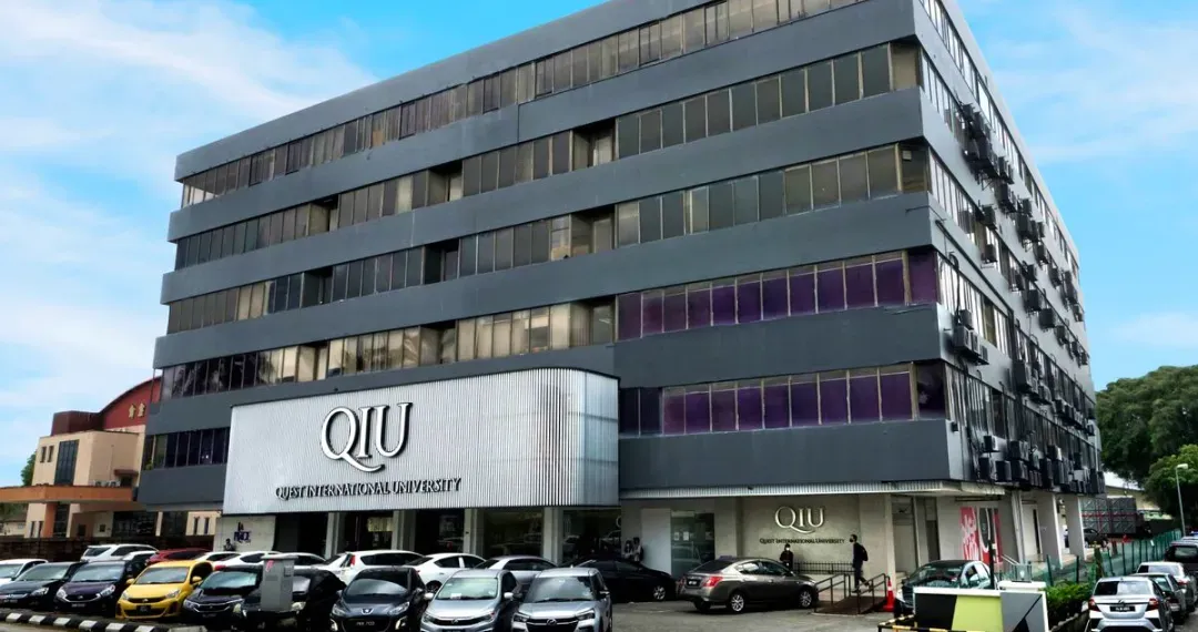 Quest International University established in 2008 provides laboratory facilities and practical learning spaces