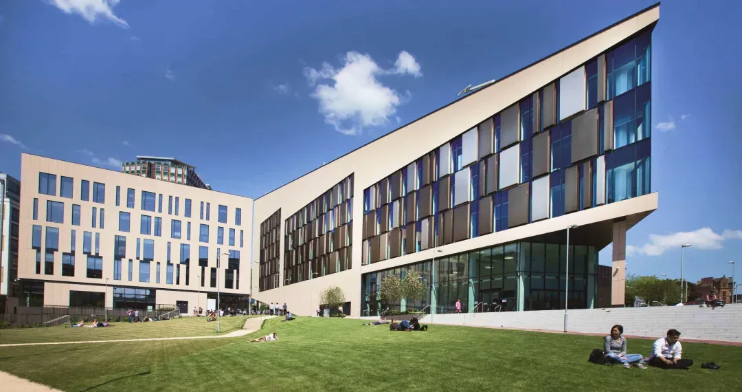 Technology and Innovation Centre advanced laboratories tailored to multi-disciplinary research like nanotechnology